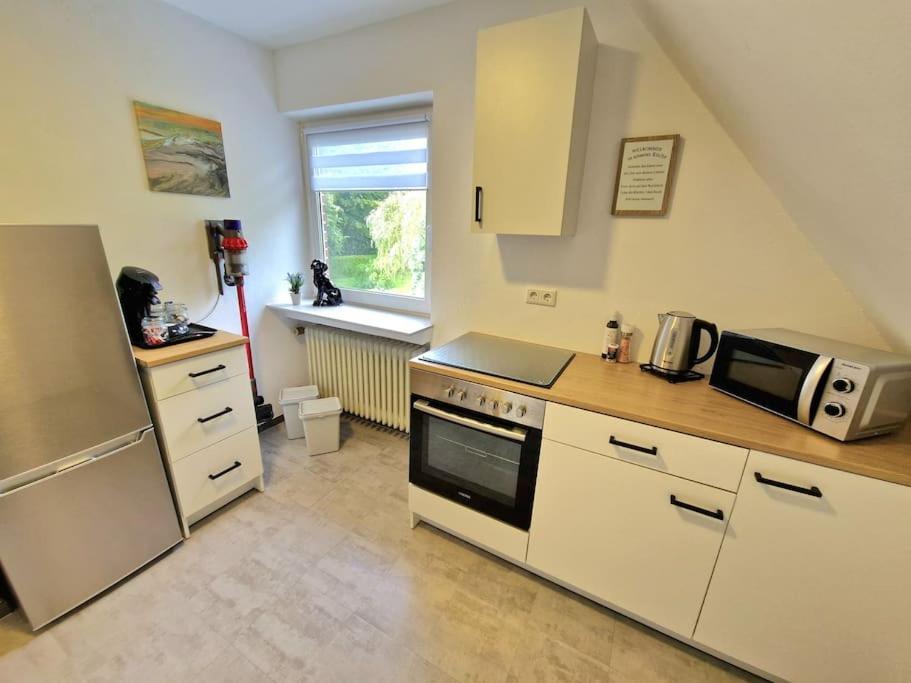 Gemuetliche Wohnung Direkt Am Kuestenkanal! Wardenburg Exterior foto