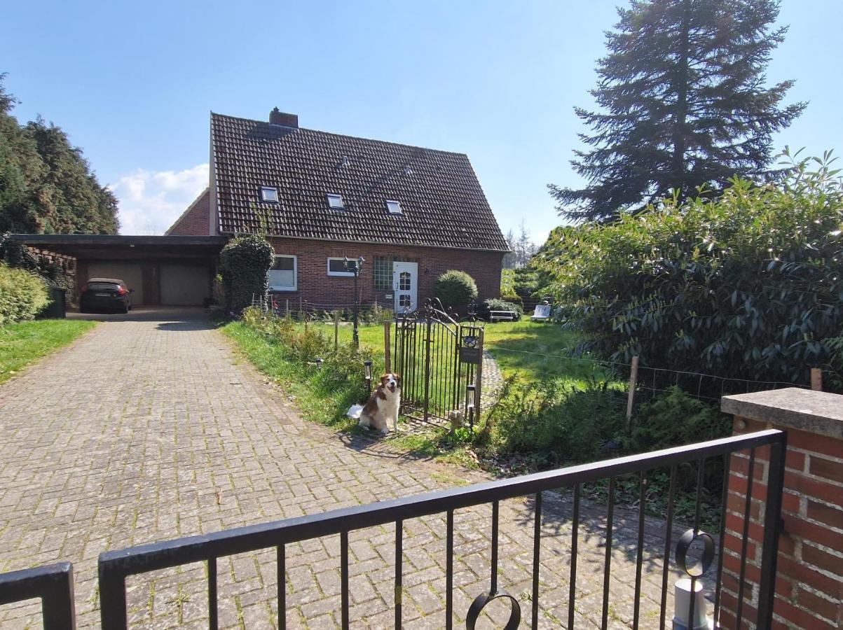 Gemuetliche Wohnung Direkt Am Kuestenkanal! Wardenburg Exterior foto